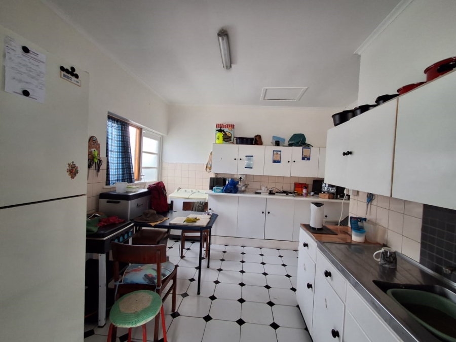 To Let 3 Bedroom Property for Rent in Churchill Estate Western Cape